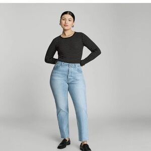 Everlane The Curvy 90s Cheeky Straight Jean